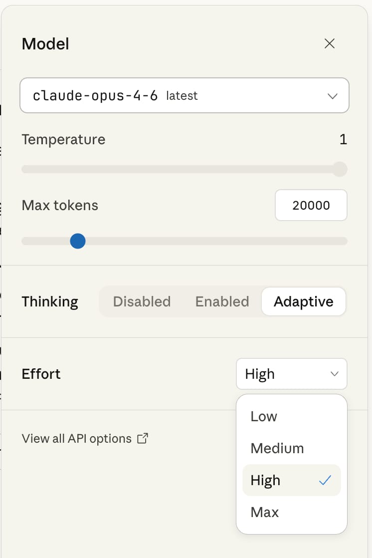 APIでAdaptive ThinkingとEffort制御を設定する画面